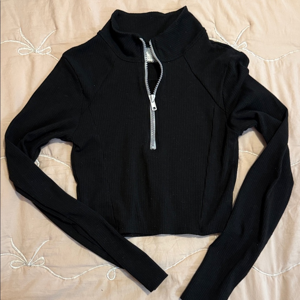 TigerFriday Black Ribbed Half-Zip Long Sleeve CropTop